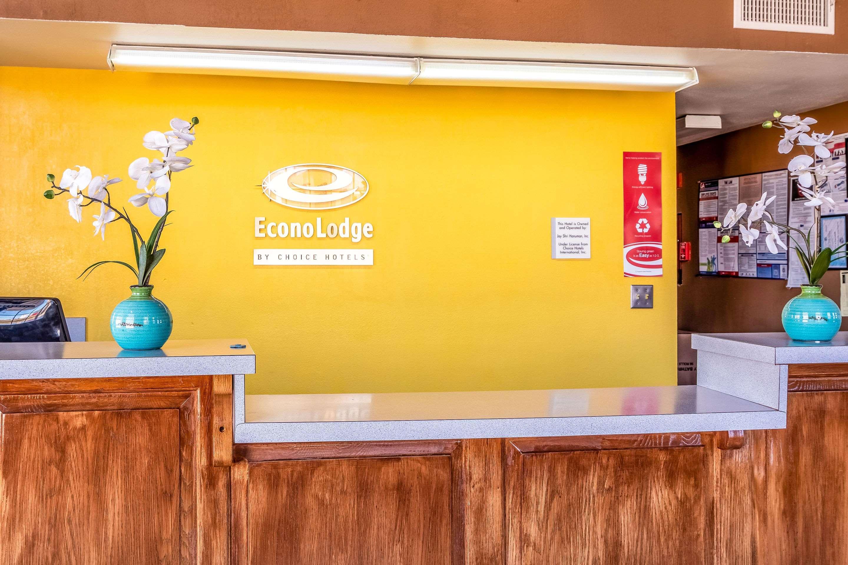 Econo Lodge Acworth Bagian luar foto