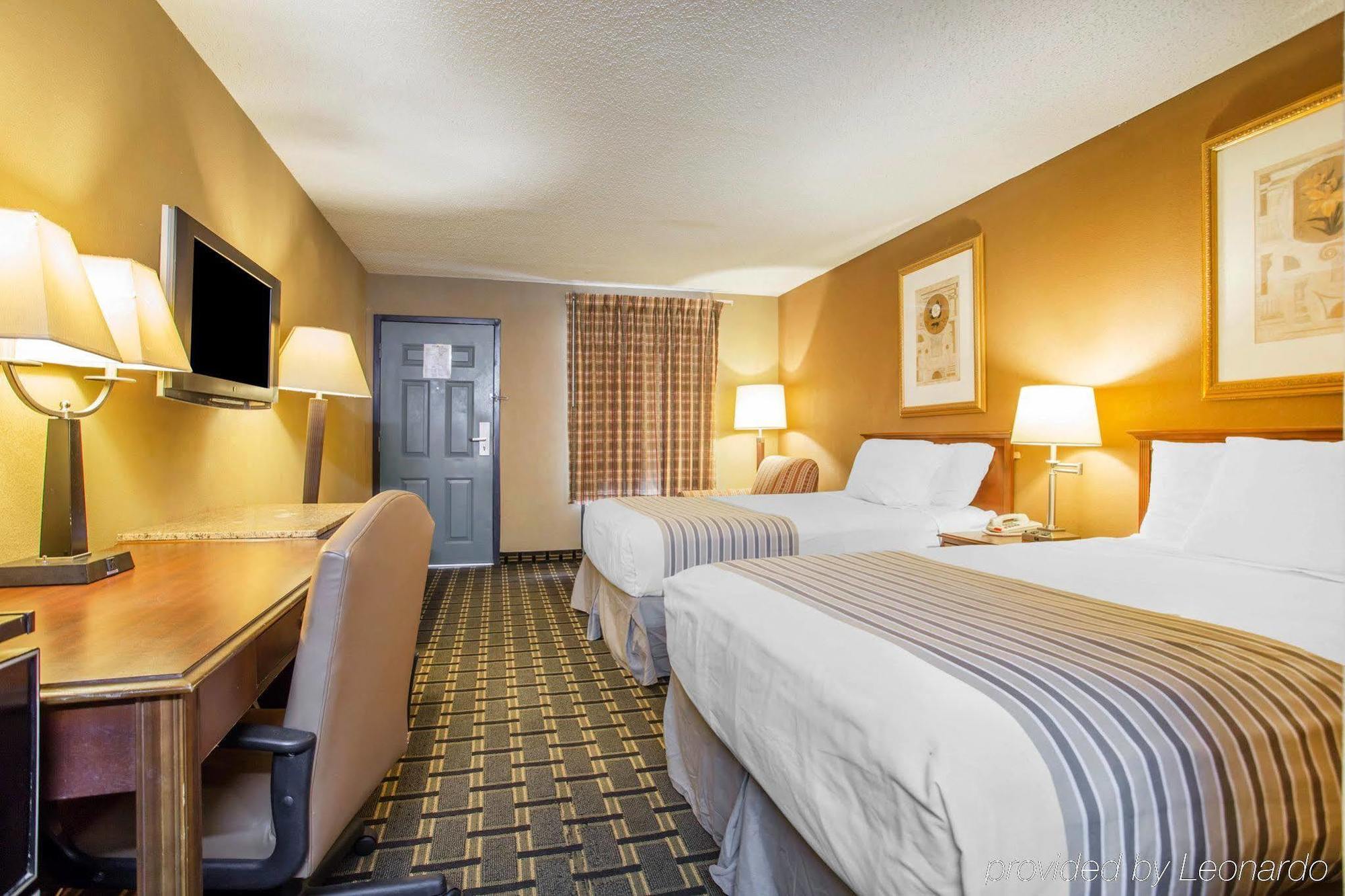 Econo Lodge Acworth Bagian luar foto